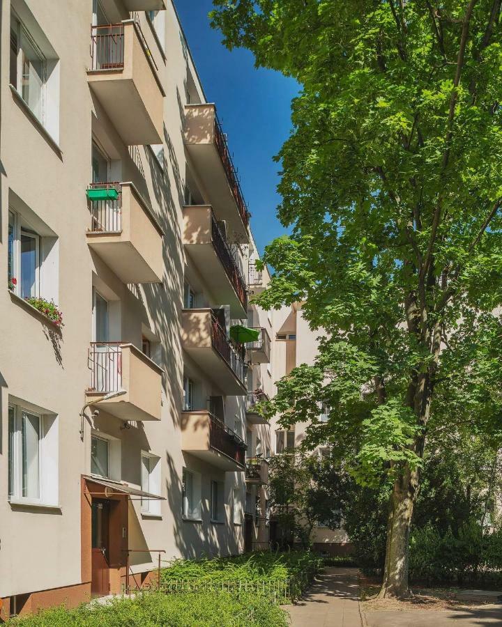 Mieszkanko Na Stawki Netflix Apartamento Varsóvia Exterior foto